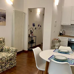 Mary Shelley - Elegant 2 Bedrooms With Balcony Appartement